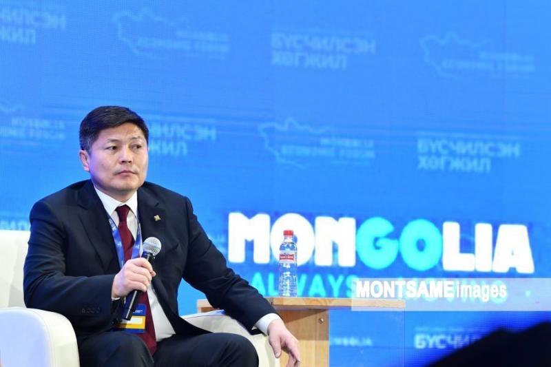 Mayor Nyambaatar: All Future Construction in Ulaanbaatar will Prioritize Alleviating Traffic Congestion