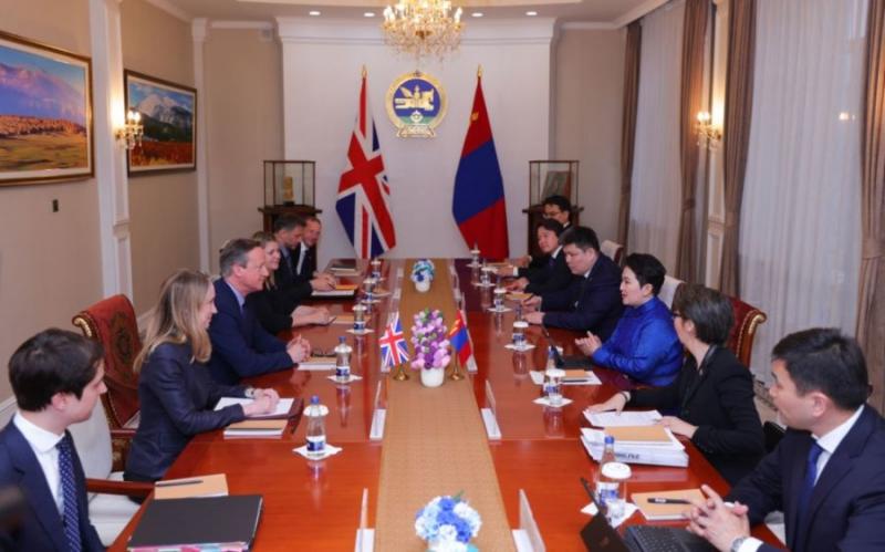 Foreign Minister of Mongolia and UK Foreign Secretary Hold Official Talks