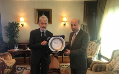 AMBASSADOR MEETS WITH MAYOR OF ANKARA