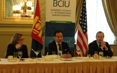 FOREIGN MINISTER APPEALS US INVESTORS TO INVEST MONGOLIA