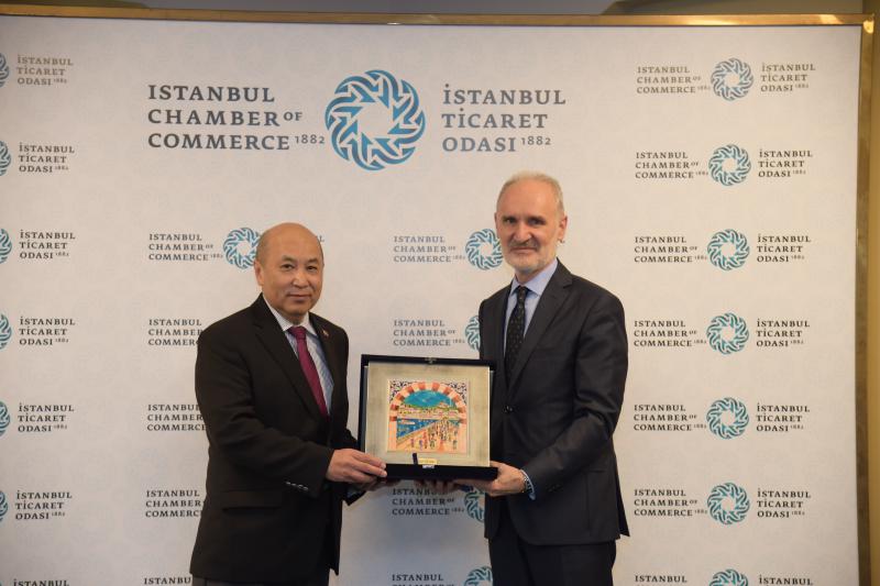 Ambassador visits the Istanbul Chamber of Commerce 