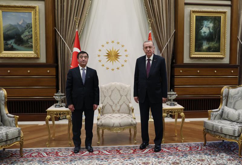 H.E. GOMBOSUREN MUNKHBAYAR, AMBASSADOR OF MONGOLIA TO THE REPUBLIC OF TURKEY PRESENTED HIS CREDENTIALS