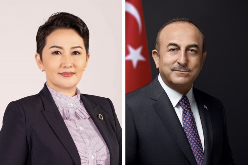 FOREIGN MINISTER HOLDS PHONE CONVERSATION WITH HIS TURKISH COUNTERPART