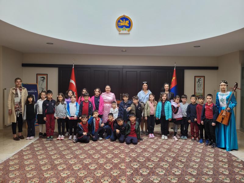 Turkish school children visit the Embassy of Mongolia in Ankara