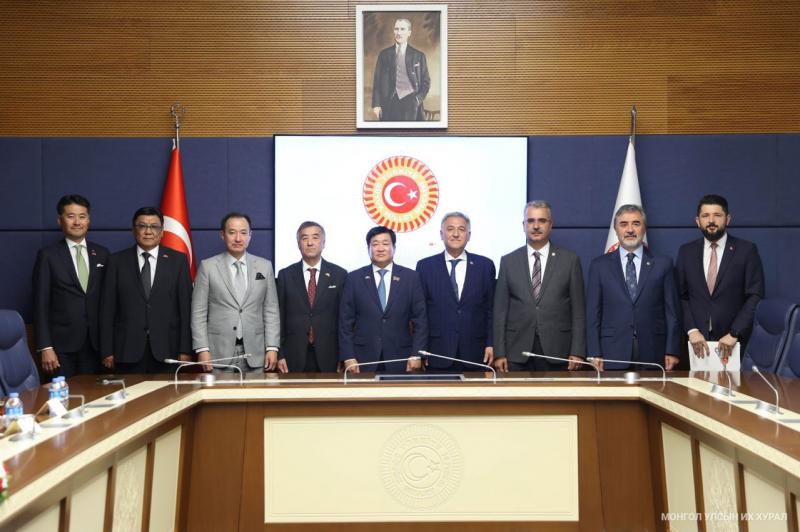 THE DELEGATION LED BY MR. B. ENKH-AMGALAN, THE CHAIRMAN OF THE STANDING COMMITTEE ON SECURITY AND FOREIGN POLICY OF THE STATE GREAT KHURAL VISITING TURKIYE.