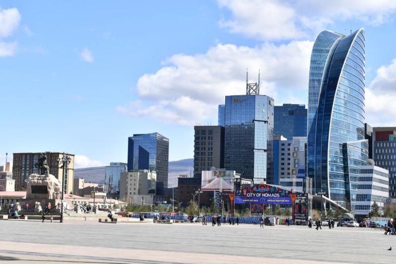 Fitch Affirms Mongolia at 'B': Outlook Stable