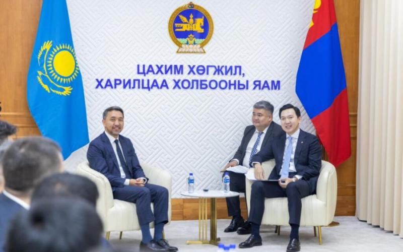 Mongolia and Kazakhstan to Cooperate in Information Technology