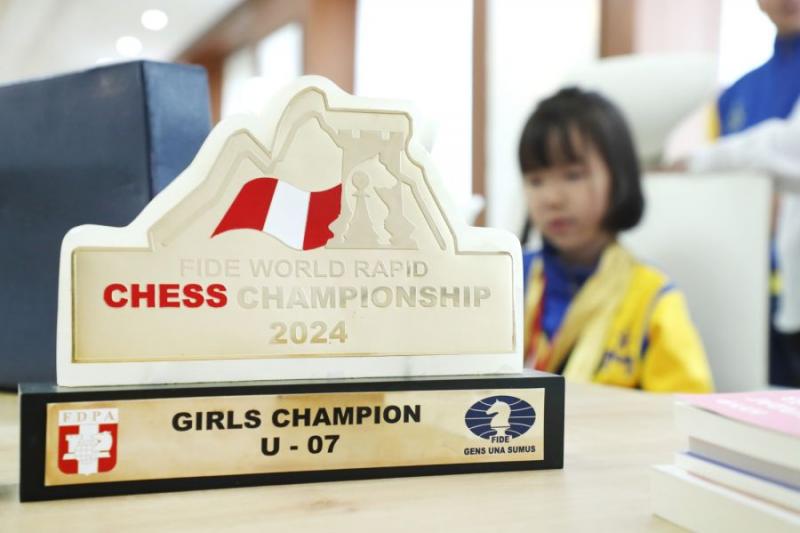 Minister of Education and Science Congratulates 7-Year-Old Mongolian Winner of 3 World Chess Gold Medals